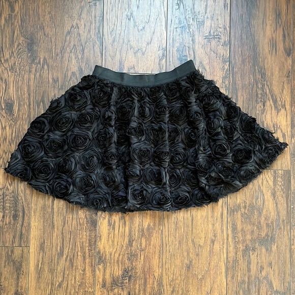 Free People Black 3D Rosettes Floral Skater Skirt - Picture 1 of 10